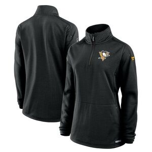 Fanatics Women's Black 1/4 zip Jacket